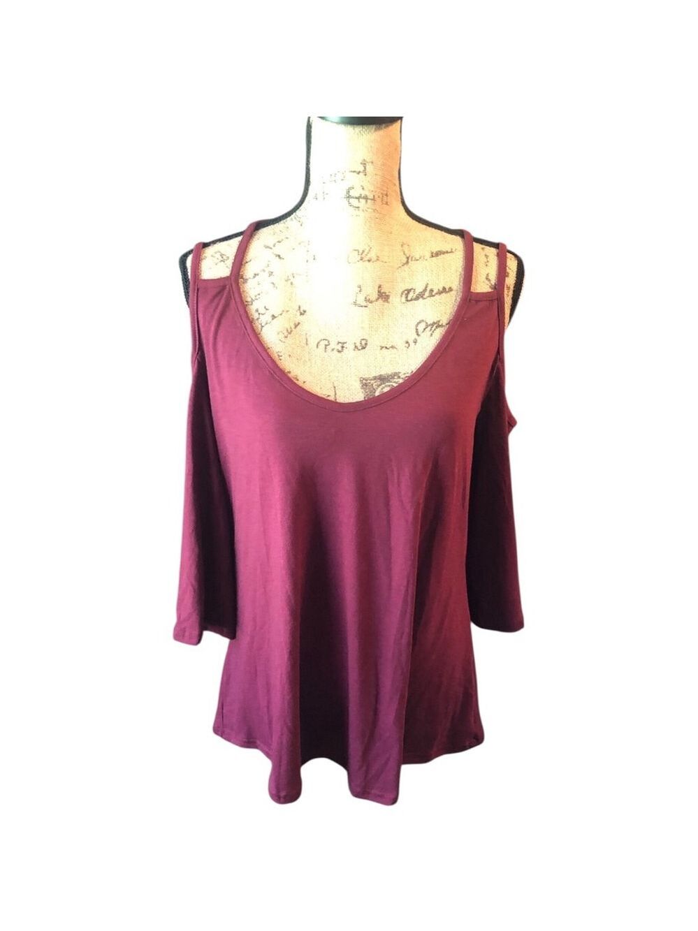 FISoul 3/4 Sleeves Cold Shoulder Top Size XL Burgundy